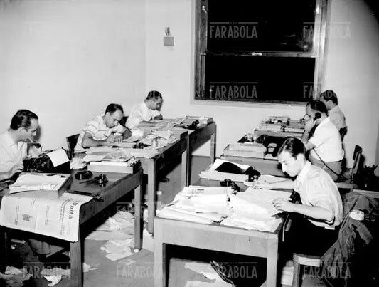 La redazione de l'Unità, Milano, 1948 - Farabola Immagine digitale