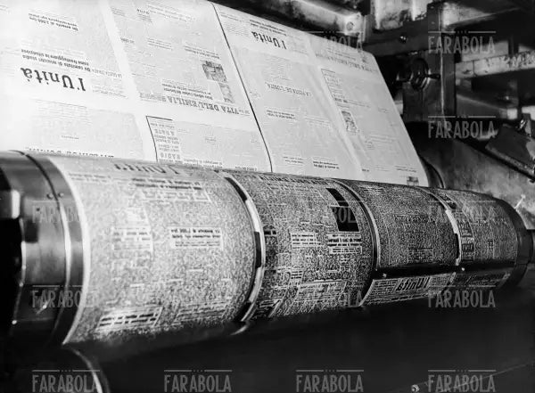 La rotativa del quotidiano l'Unità, Milano, 1946 - Farabola Immagine digitale