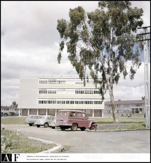 La scuola italiana ad Addis Abeba, 1958 - Farabola Immagine digitale