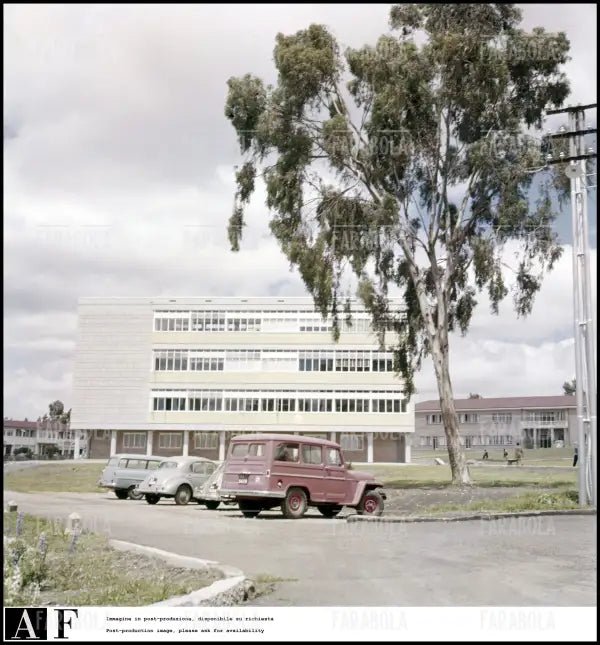 La scuola italiana ad Addis Abeba, 1958 - Farabola Immagine digitale