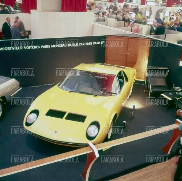 Lamborghini Miura, Salone dell'auto di Parigi, 1966 - Farabola Immagine digitale
