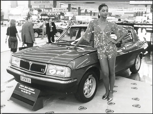 Lancia Trevi VX Salone Auto Parigi 1982 Ft 37029 - Stampa 24x18 cm - Farabola Stampa ai sali d'argento
