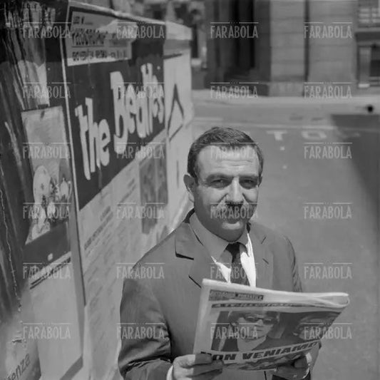 Leo Wachter, impresario, Concerto dei Beatles, Milano, 1965 - Farabola Immagine digitale