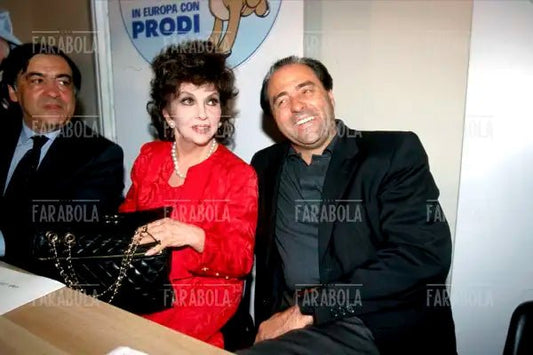 Leoluca Orlando, Gina Lollobrigida e Antonio Di Pietro, Elezione Europee, 1999 - Farabola Immagine digitale