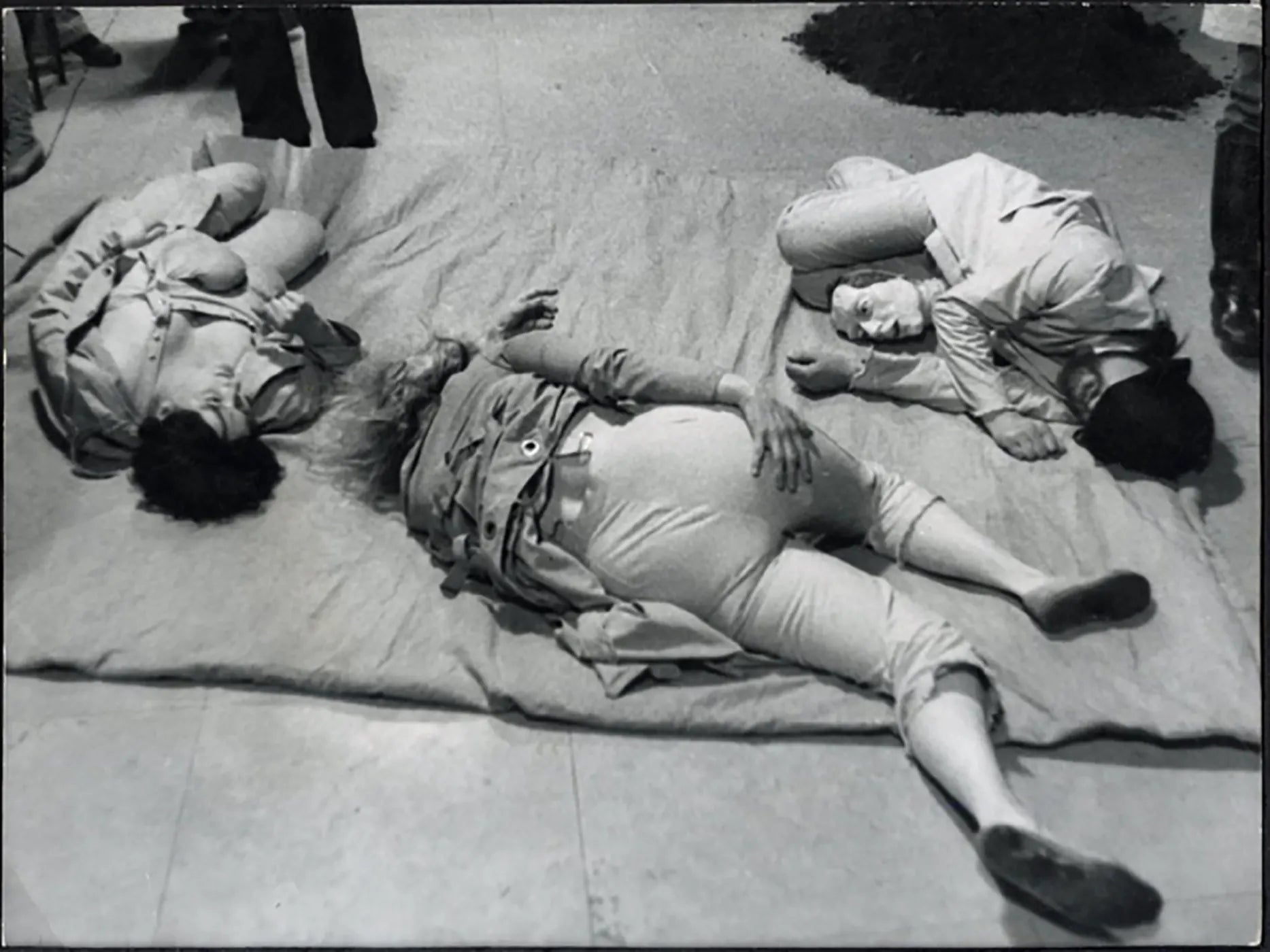 Les mignons et les guenons 1974 Ft 37245 - Stampa 24x18 cm - Farabola Stampa ai sali d'argento