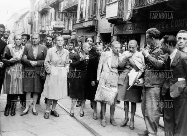 Liberazione di Milano, 1945 - Farabola Immagine digitale