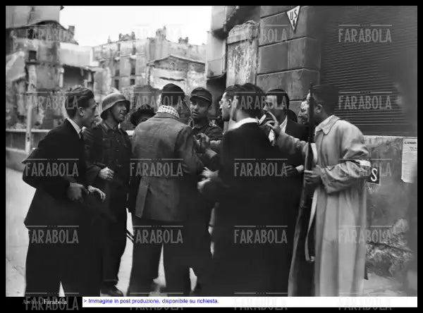 Liberazione di Milano, 1945 - Farabola Immagine digitale