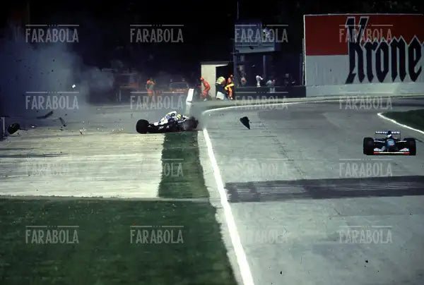 L'incidente mortale di Ayrton Senna, Imola, 1994 - Farabola Immagine digitale
