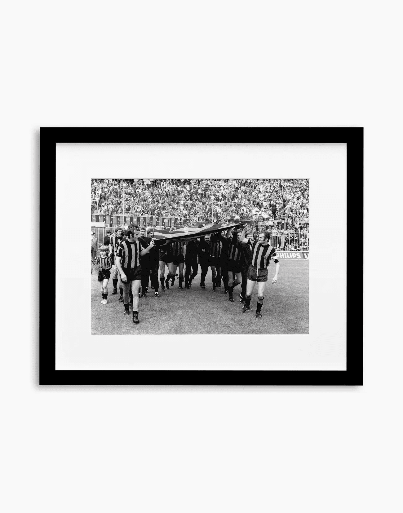 L'Inter festeggia lo scudetto, 1971 - Farabola WhiteWall App Product