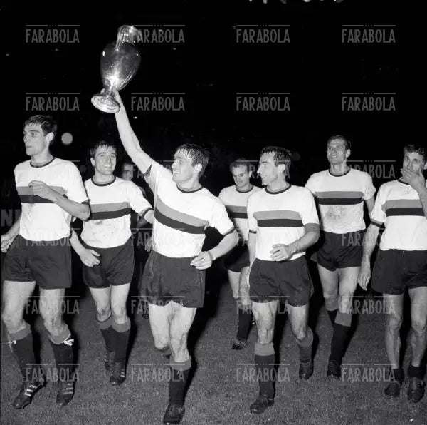 L'Inter vince la Coppa dei Campioni contro il Benfica, 1965 - Farabola Immagine digitale