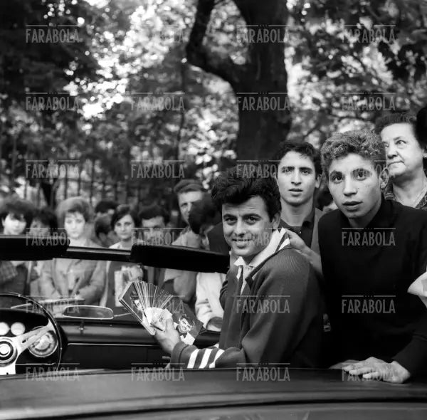 Little Tony al Cantagiro, Milano, 1962 - Farabola Immagine digitale