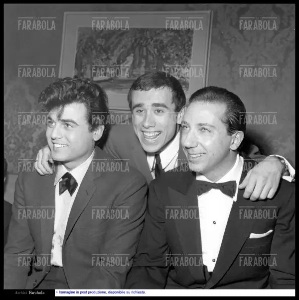 Little Tony, Piero Focaccia e Mike Bongiorno, Festival di Sanremo, 1964 - Farabola Immagine digitale