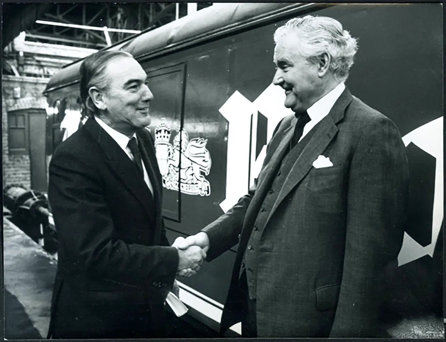 Lord Rothermere e sir Peter Parker 1982 Ft 36626 - Stampa 20x15 cm - Farabola Stampa ai sali d'argento