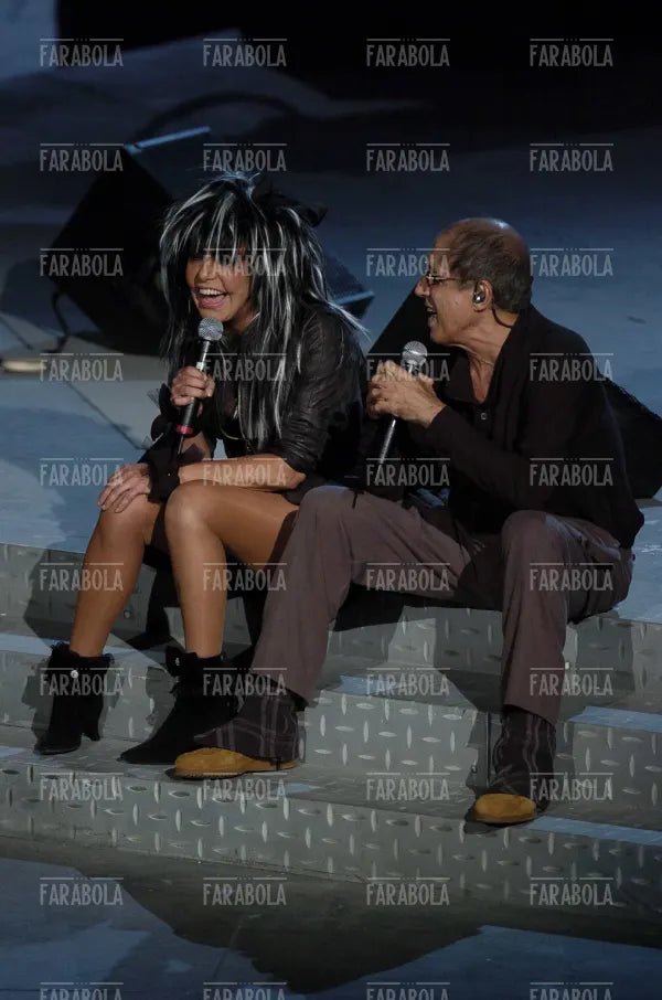 Loredana Bertè e Adriano Celentano, RockPolitiK, 2005 - Farabola Immagine digitale