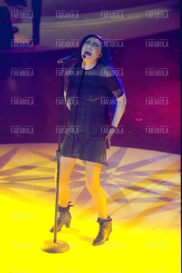 Loredana Bertè, Festival di Sanremo, 2002 - Farabola Immagine digitale