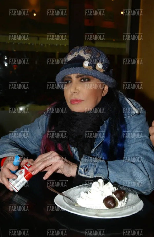 Loredana Bertè, Sanremo, 2002 - Farabola Immagine digitale