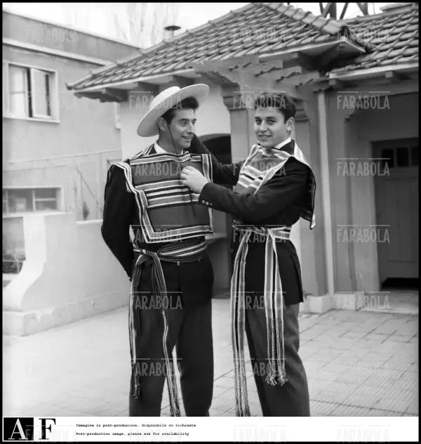 Lorenzo Buffon e Carlo Mattrel, Mondiali di calcio in Cile, 1962 - Farabola Immagine digitale