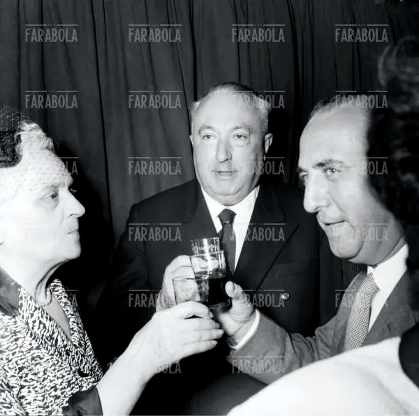 Loretta Cecchi, Carlo Emilio Gadda e Pietro Vallecchi, 1954 - Farabola Immagine digitale