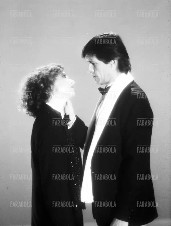 Loretta Goggi e Gianni Brezza, Loretta Goggi in quiz, 1984 - Farabola Immagine digitale