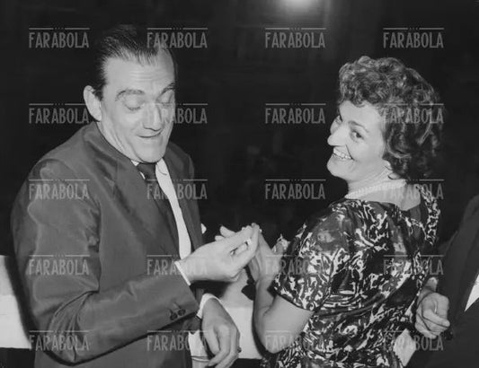 Luchino Visconti e Suso Cecchi d'Amico, premio Strega, 1959 - Farabola Immagine digitale
