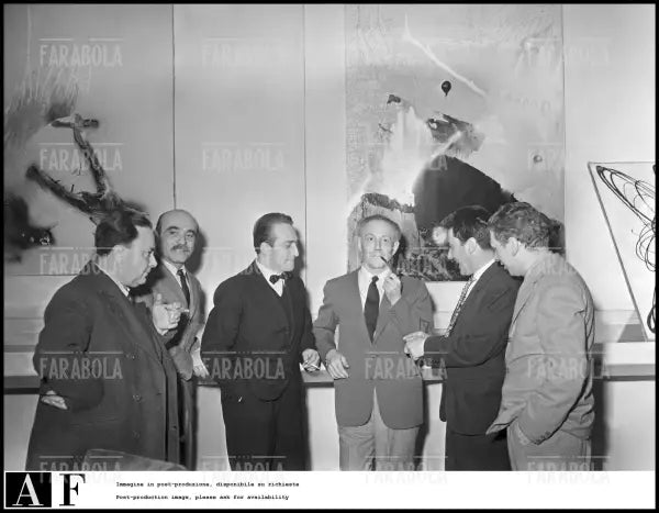 Lucio Fontana e Roberto Crippa, Mostra di Arte Spaziale, 1952 - Farabola Immagine digitale