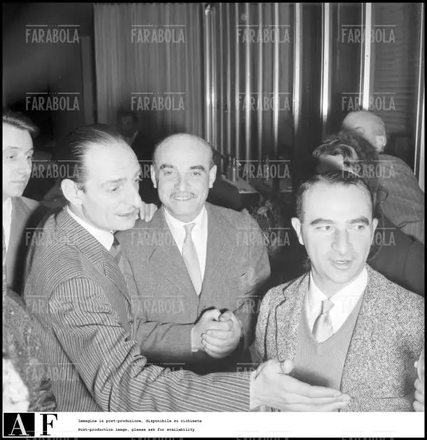 Lucio Fontana ed Alberto Lattuada, 1955 - Farabola Immagine digitale