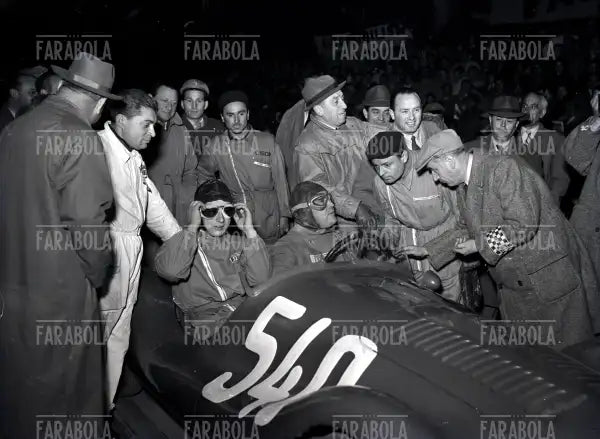 Luigi Fagioli su Osca 1100 cc, Mille Miglia, 1950 - Farabola Immagine digitale