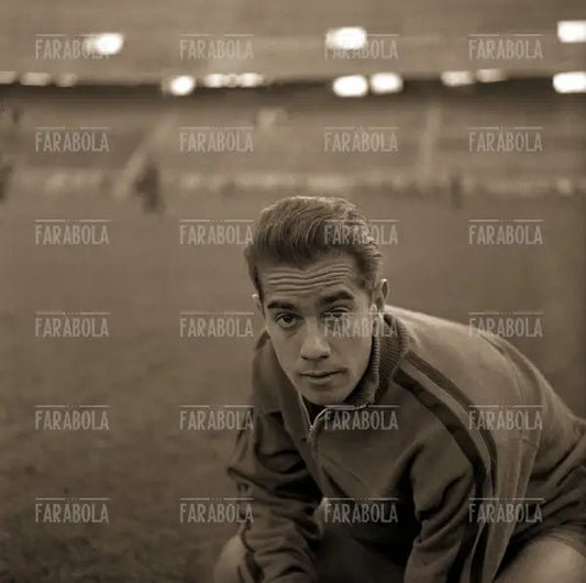 Luisito Suarez si allena con il Barcellona a San Siro, Milano, 1959 - Farabola Immagine digitale