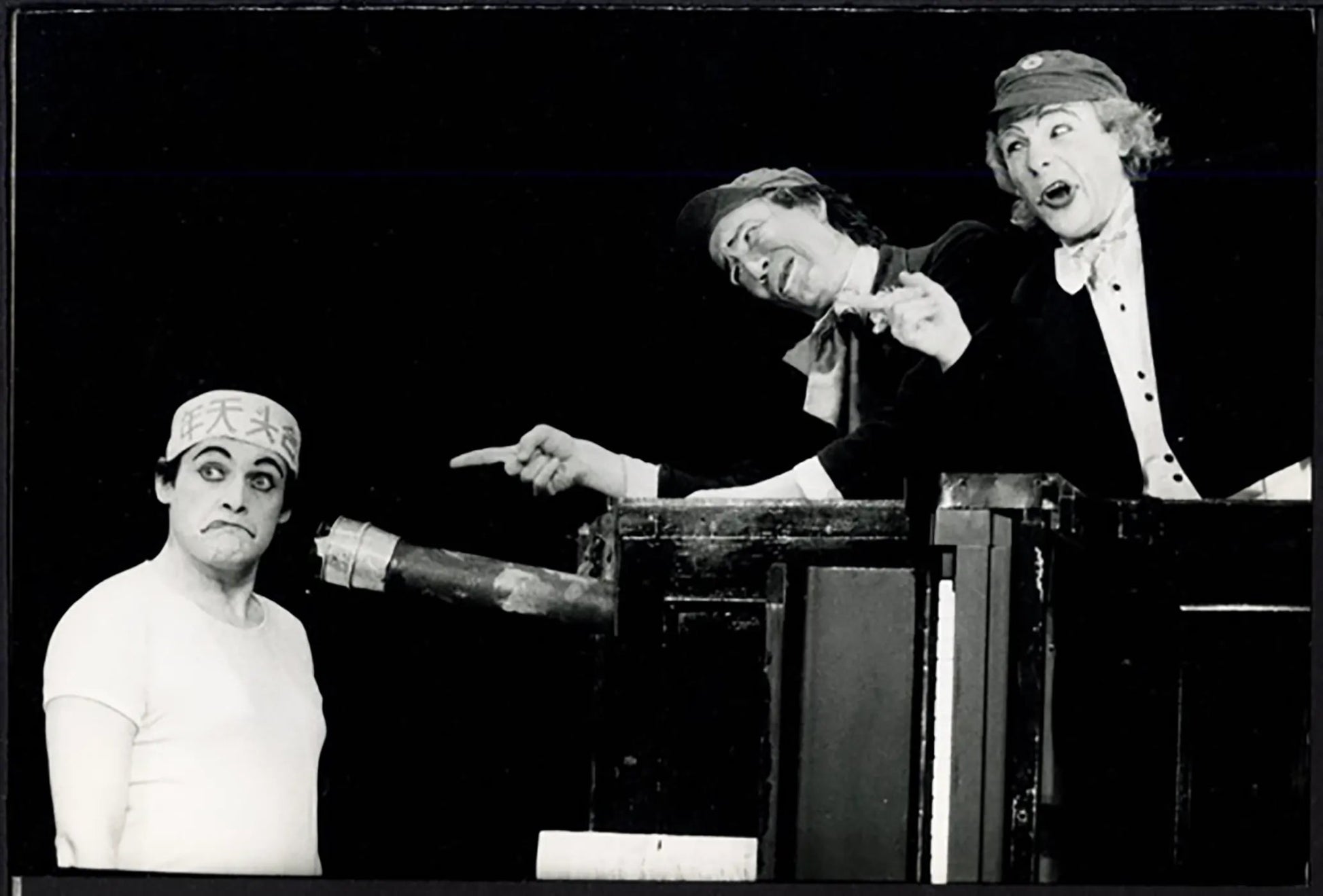 Macolomba al Teatro du Ranelagh 1991 Ft 37234 - Stampa 21x15 cm - Farabola Stampa ai sali d'argento