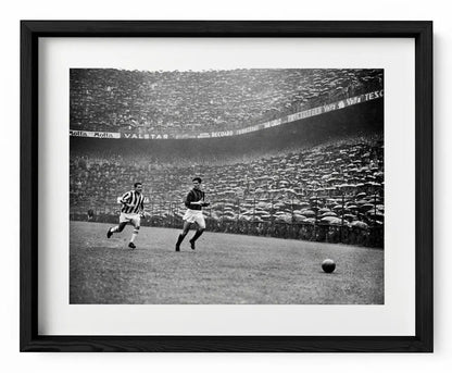 Maldini e Stivanello, Milan-Juventus 1957 - Farabola Fotografia