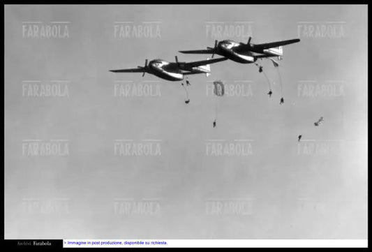 Manifestazione aerea a Linate, Milano, 1957 - Farabola Immagine digitale
