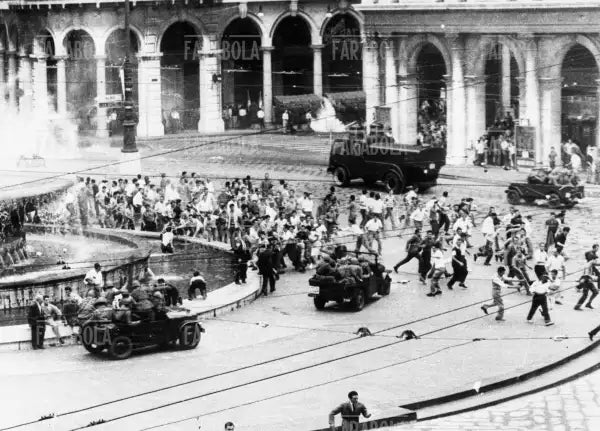 Manifestazione contro il Congresso di Msi, Genova, 1960 - Farabola Immagine digitale