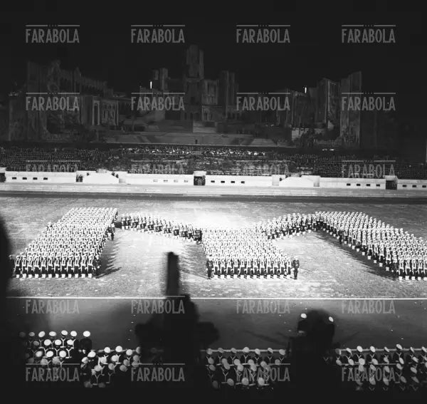 Manifestazione notturno allo Stadio della Farnesina, Roma, 1938 - Farabola Immagine digitale