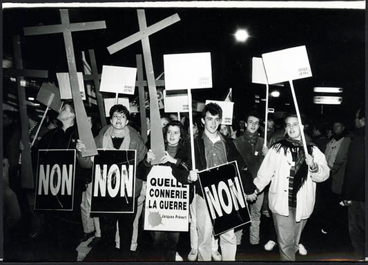 Manifestazione Pacifisiti Parigi 1991 Ft 5288 - Stampa 21x15 cm - Farabola Stampa ai sali d'argento