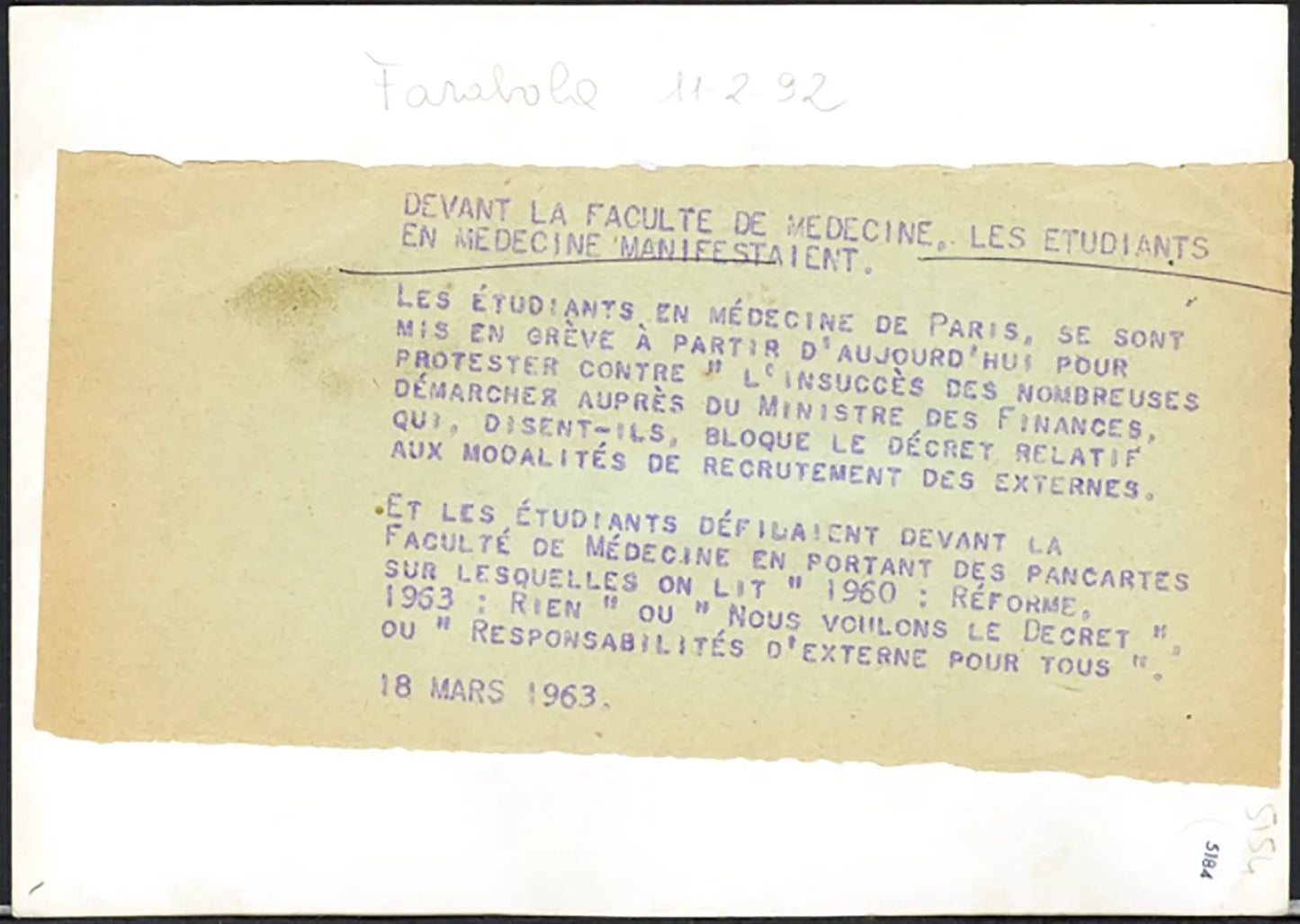 Manifestazione studenti Medicina Parigi 1963 Ft 5184 - Stampa 18x13 cm - Farabola Stampa ai sali d'argento