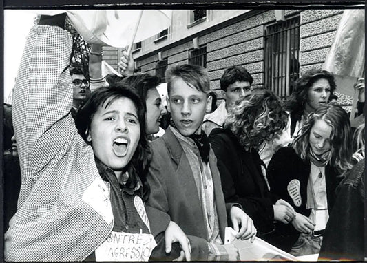 Manifestazione studenti Parigi 1990 Ft 5274 - Stampa 21x15 cm - Farabola Stampa ai sali d'argento