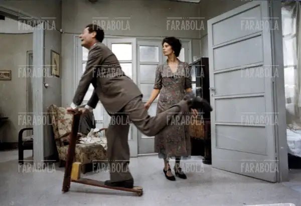 Marcello Mastroianni e Sophia Loren nel film Una giornata particolare, 1977 - Farabola Immagine digitale