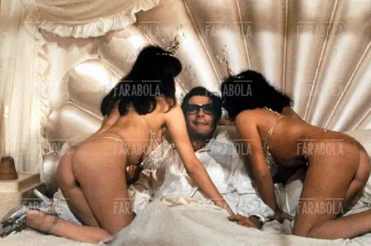 Marcello Mastroianni in una scena del film La città delle donne, 1980 - Farabola Immagine digitale