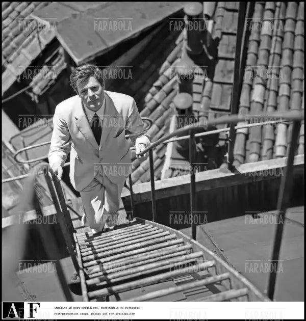 Marcello Mastroianni, Milano, 1960 - Farabola Immagine digitale