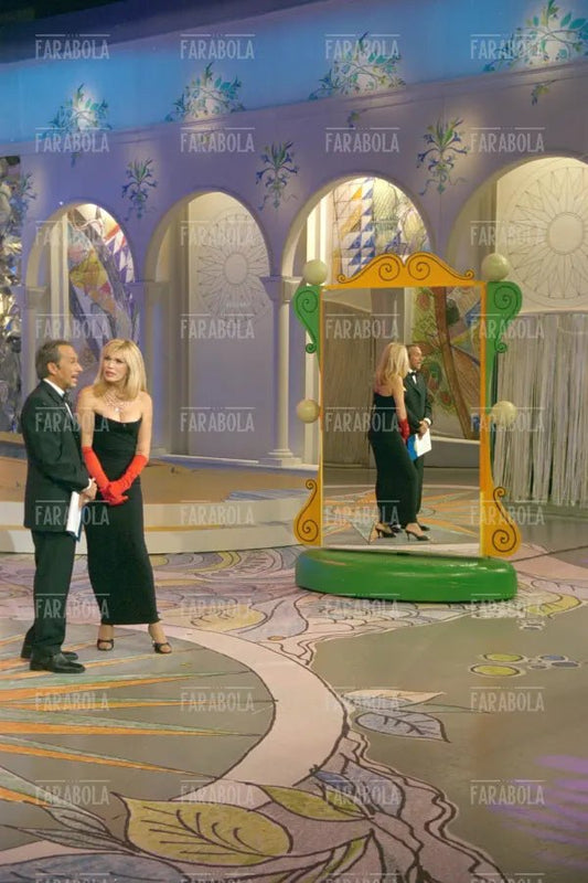 Marco Balestri e Amanda Lear, Il brutto anatroccolo, 2000 - Farabola Immagine digitale