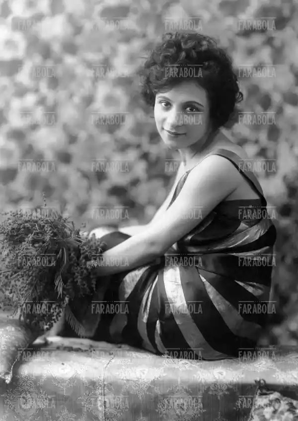 Maria Melato, 1916 - Farabola Immagine digitale