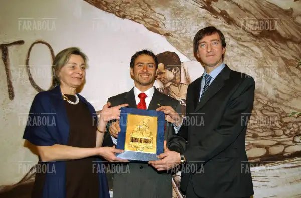 Marina Coppi, Gilberto Simone e Faustino Coppi, Premio Bici d'Oro, 2002 - Farabola Immagine digitale