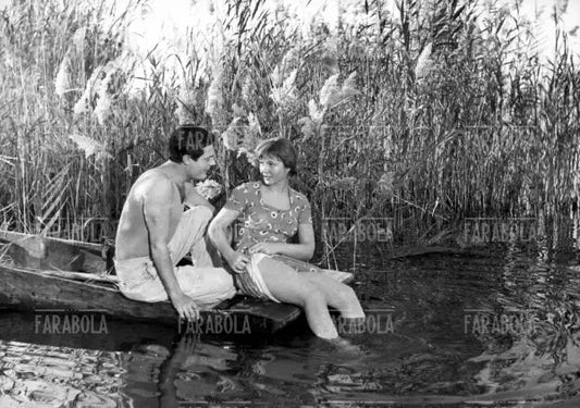 Marina Vlady e Marcello Mastroianni, film Giorni d'amore, 1954 - Farabola Immagine digitale