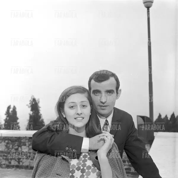Mario Corso con la fidanzata Domiziana, Verona, 1967 - Farabola Immagine digitale