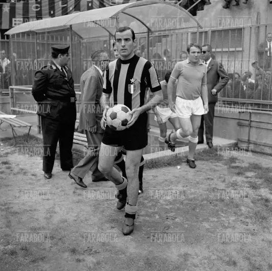 Mario Corso e José Altafini, Inter vs Napoli, 1967 - Farabola Immagine digitale
