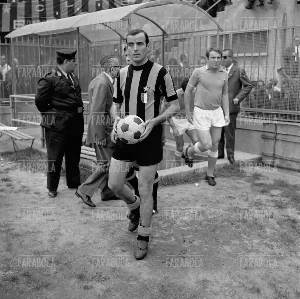 Mario Corso e José Altafini, Inter vs Napoli, 1967 - Farabola Immagine digitale