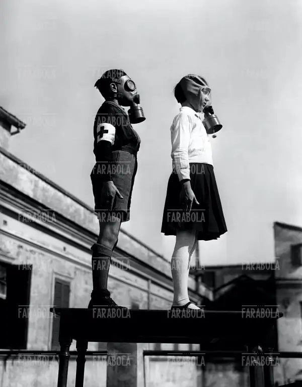 Maschere antigas, 1935 - Farabola Immagine digitale
