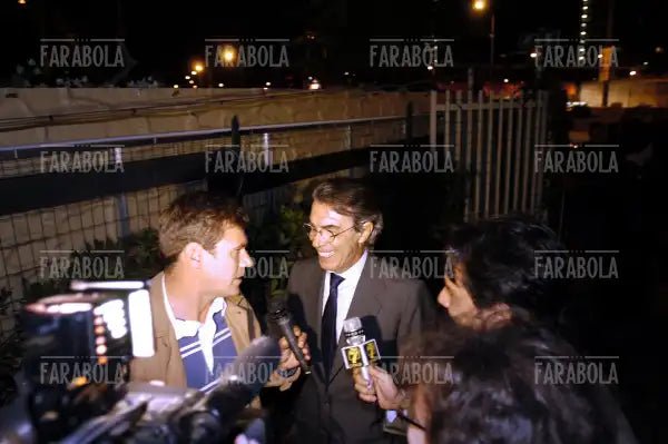 Massimo Moratti alla festa dell'Inter nel locale Casablanca, Milano, 2003 - Farabola Immagine digitale