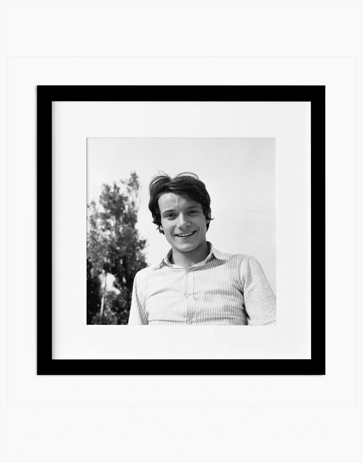 Massimo Ranieri, 1967 — stampa fine art con cornice nera