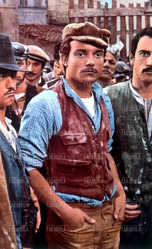 Massimo Ranieri in una scena del film Metello, 1969 - Farabola Immagine digitale